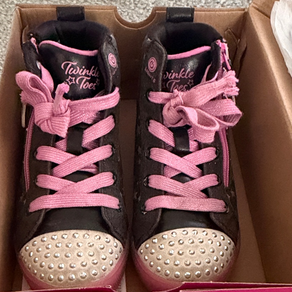Skechers Twinkle Toes Kids Sneakers - Pink and Black - Picture 5 of 9